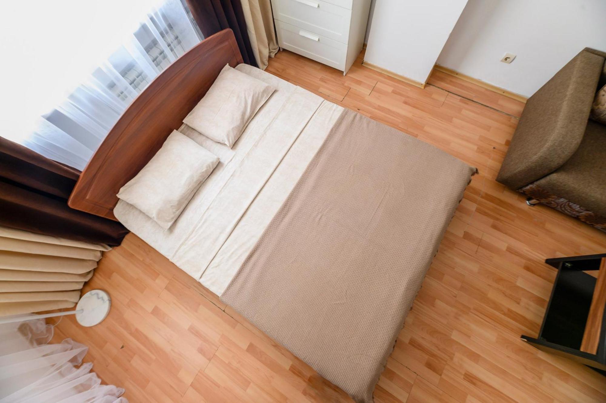 428 Lighthouse Apartments - Traveler'S Choice Almaty Ngoại thất bức ảnh